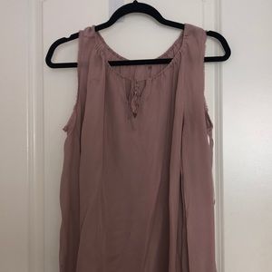 Elie Tahari mauve blouse